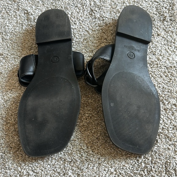 Steve Madden Sandals - Picture 3 of 3